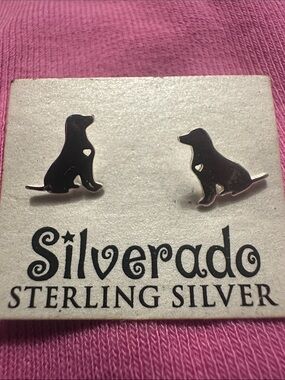 Silverado Sterling Silver Labrador Dog Heart Stud Earrings